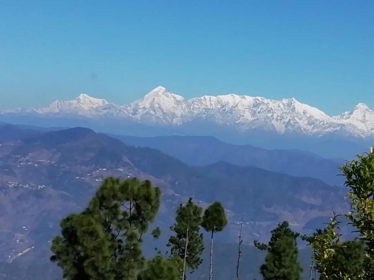 The Buransh Inn Almora Eksteriør bilde